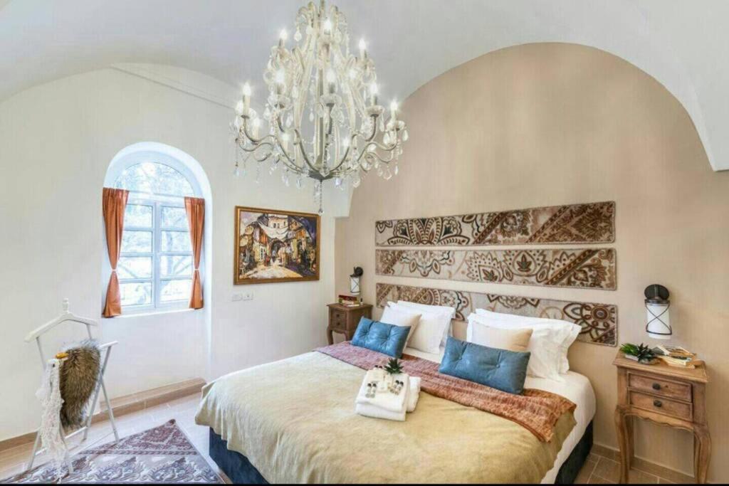 Willa Private House 5 Bdr In Mamilla Up To 12 People ! Jerozolima Zewnętrze zdjęcie