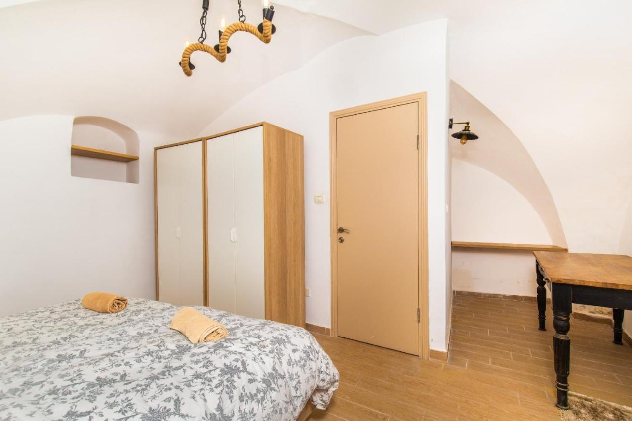 Willa Private House 5 Bdr In Mamilla Up To 12 People ! Jerozolima Zewnętrze zdjęcie